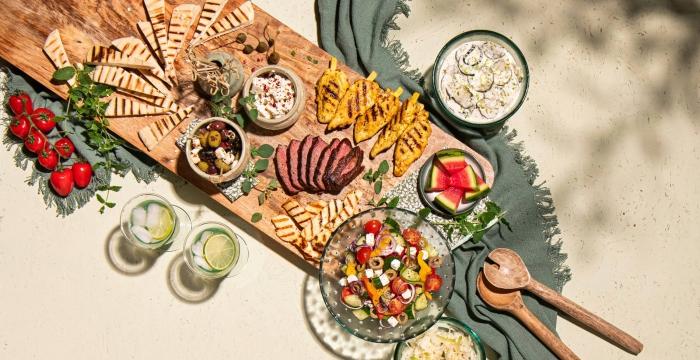 BonAp_BBQ_inspiratie_Griekse mezzeplank met lam