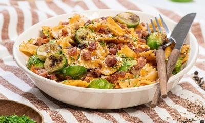 bonap-breugelspek-pasta-rozepepersaus
