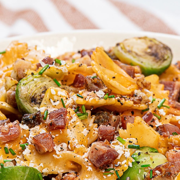 bonap-recept-breugelspek-pasta-pepersaus